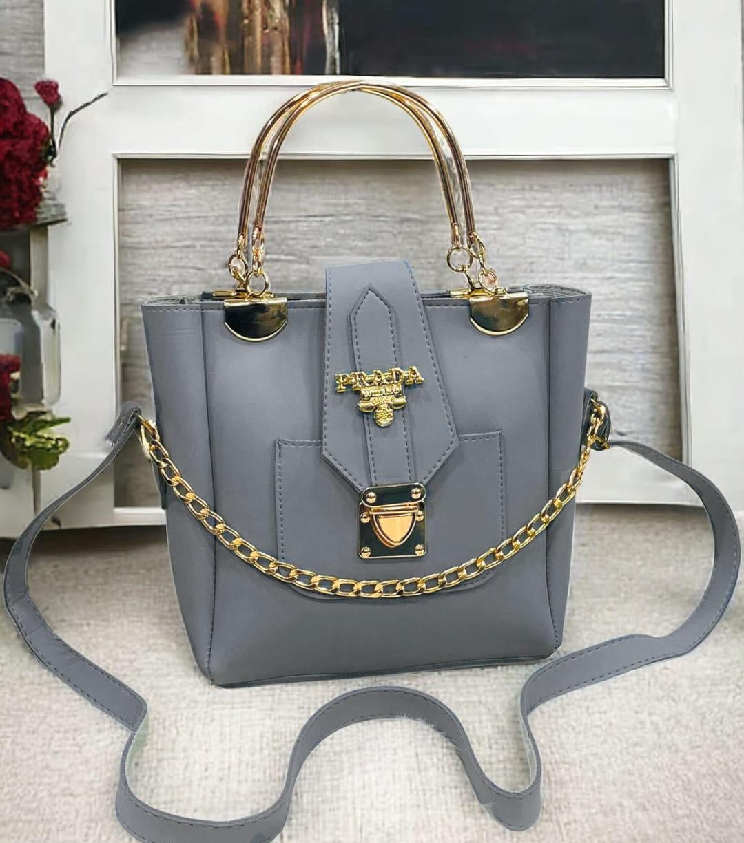 Luxury pu Leather Cross body bag Modern Fashion Look