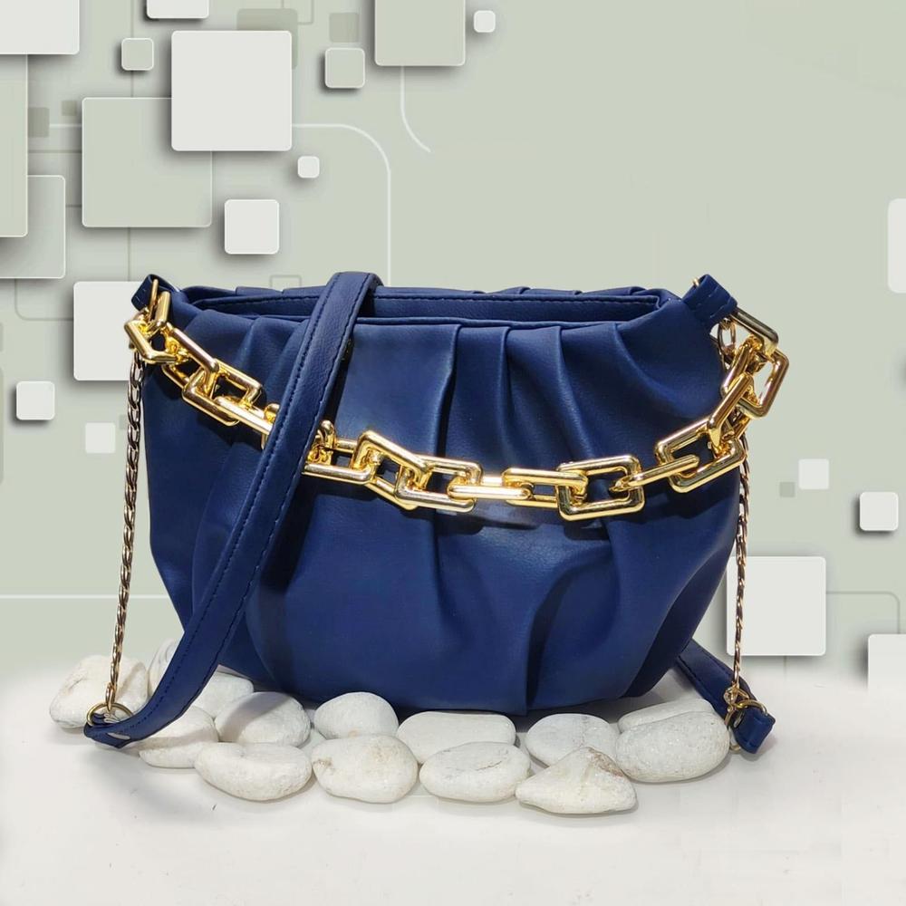 Elegant PU Leather Plain Crossbody Bag for Women – 9x7Niches